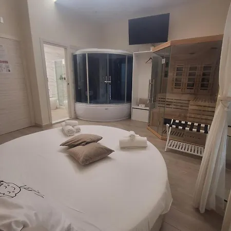 B&B Chapeau Bed & Breakfast